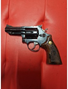 Taurus 66 cal. 357 mag....